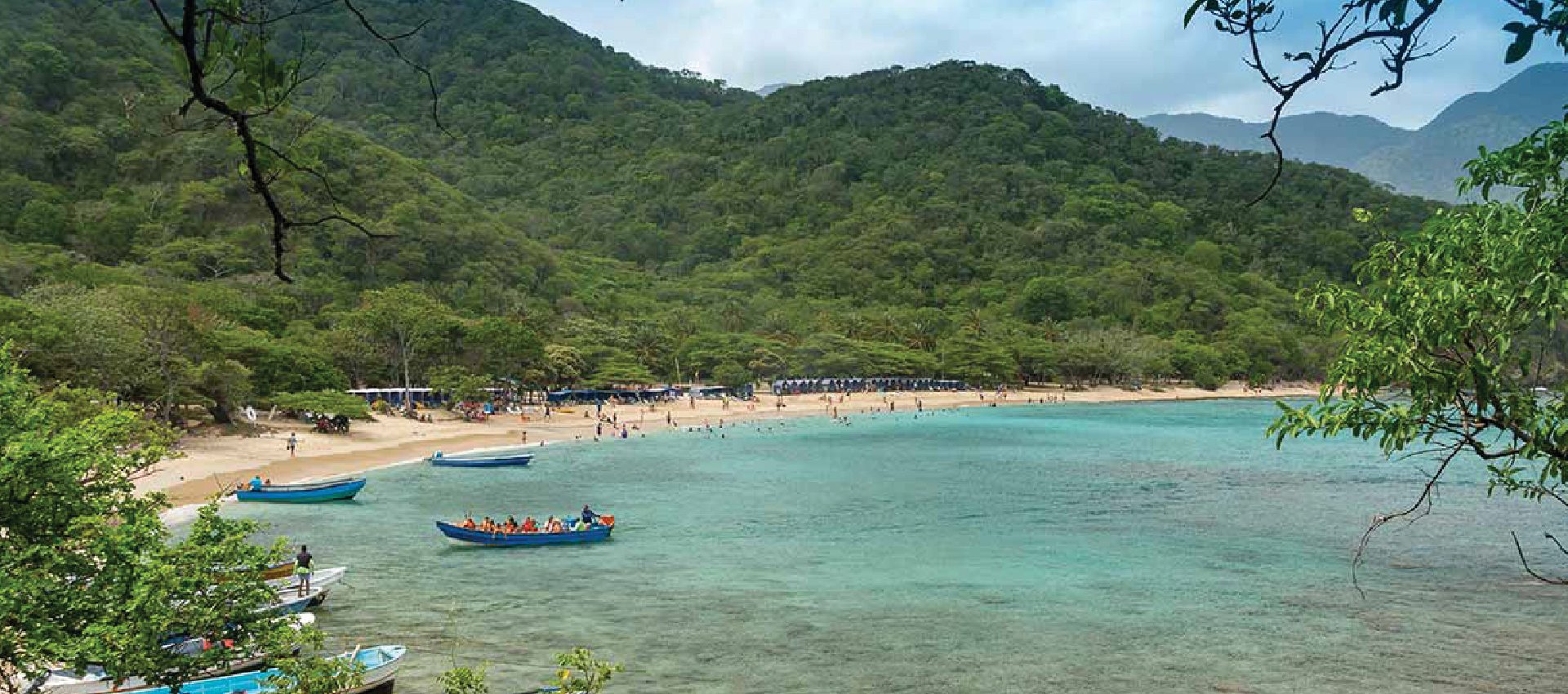 PARQUE TAYRONA – PLAYA CRISTAL